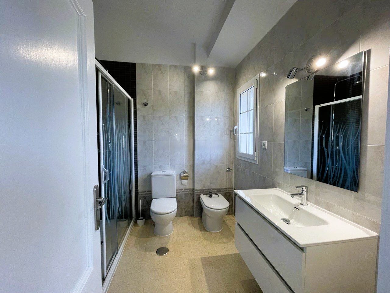 Impresionante adosado en venta en Albir (10)