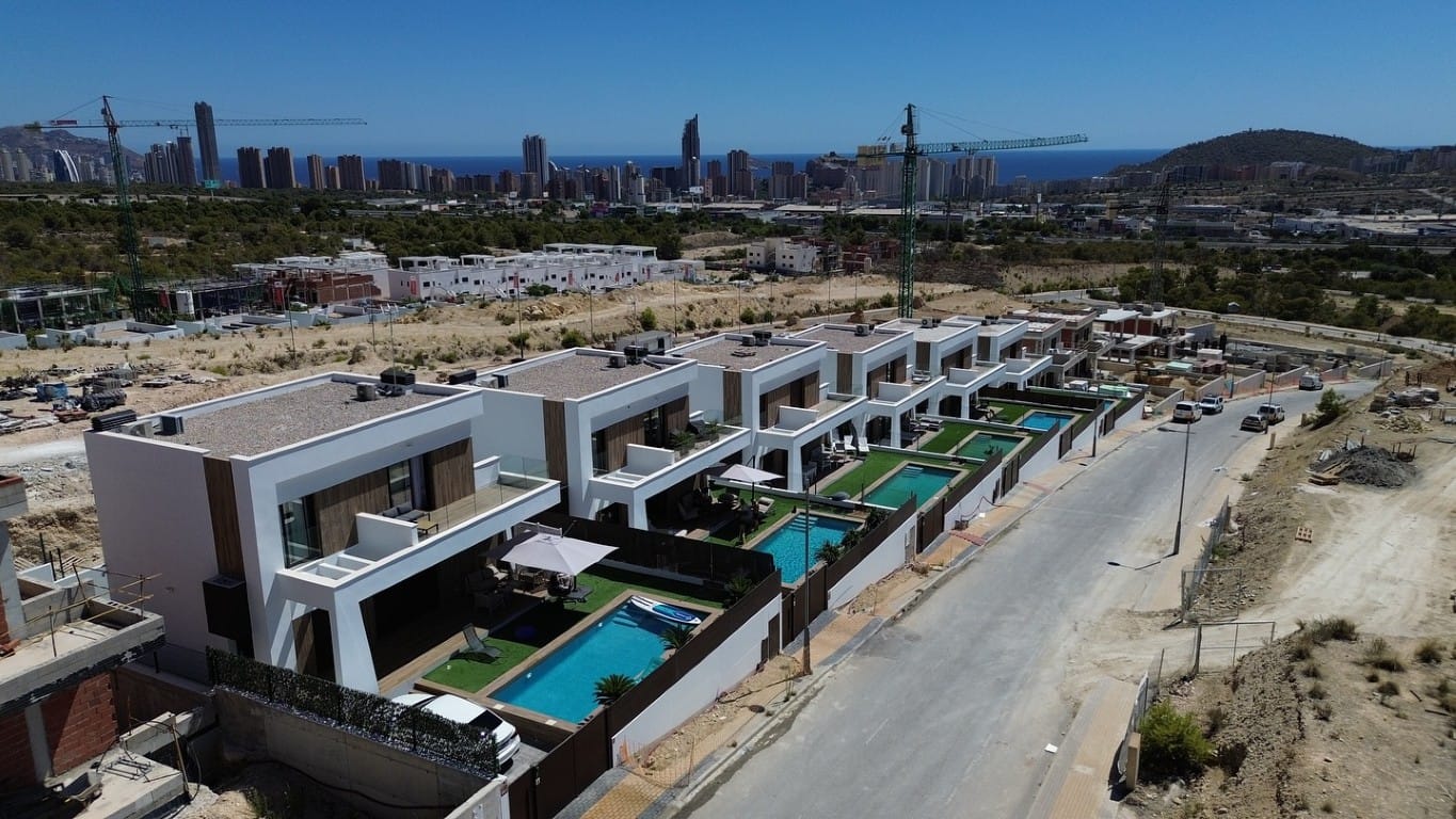 Luxury-Villa- for-Sale-in-Finestrat-11