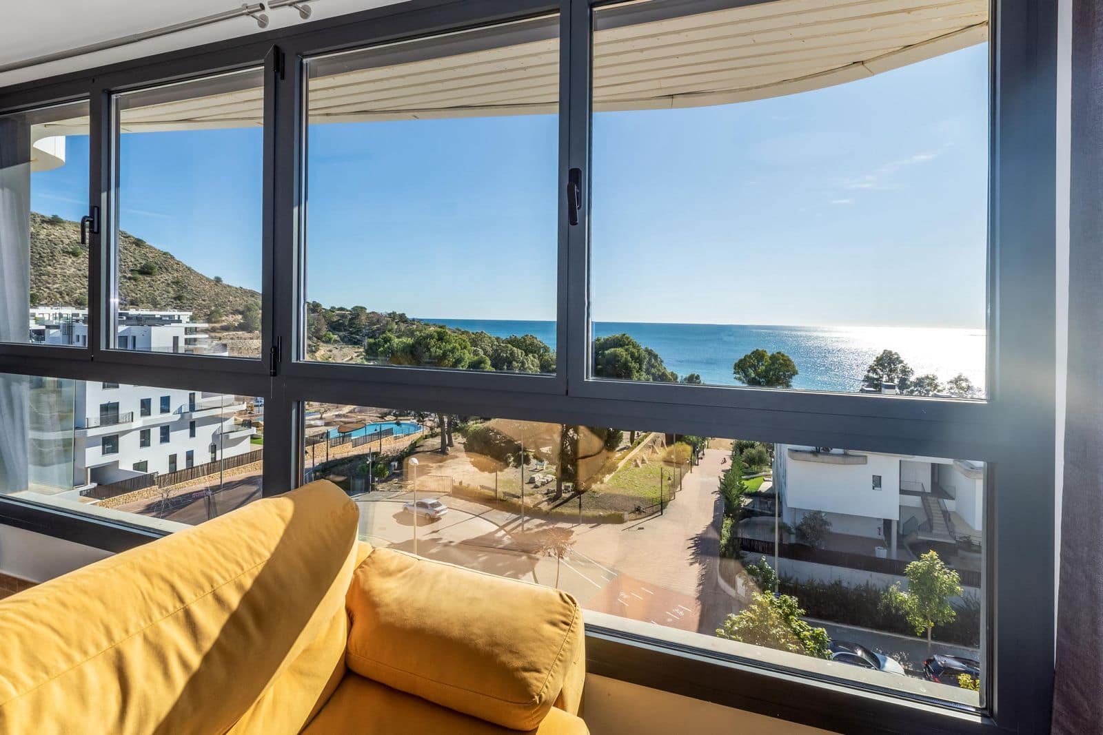 The Ultimate Guide to the Non-Lucrative Visa Spain: 2026 Edition 2 Luxury-3-bedroom-apartment-sea-view-Villajoyosa-Allonbay -34