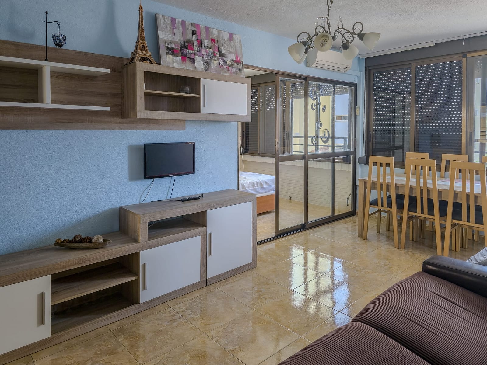 4-Bedroom-Apartment-in-Edificio01 4 Bedroom Apartment in Edificio