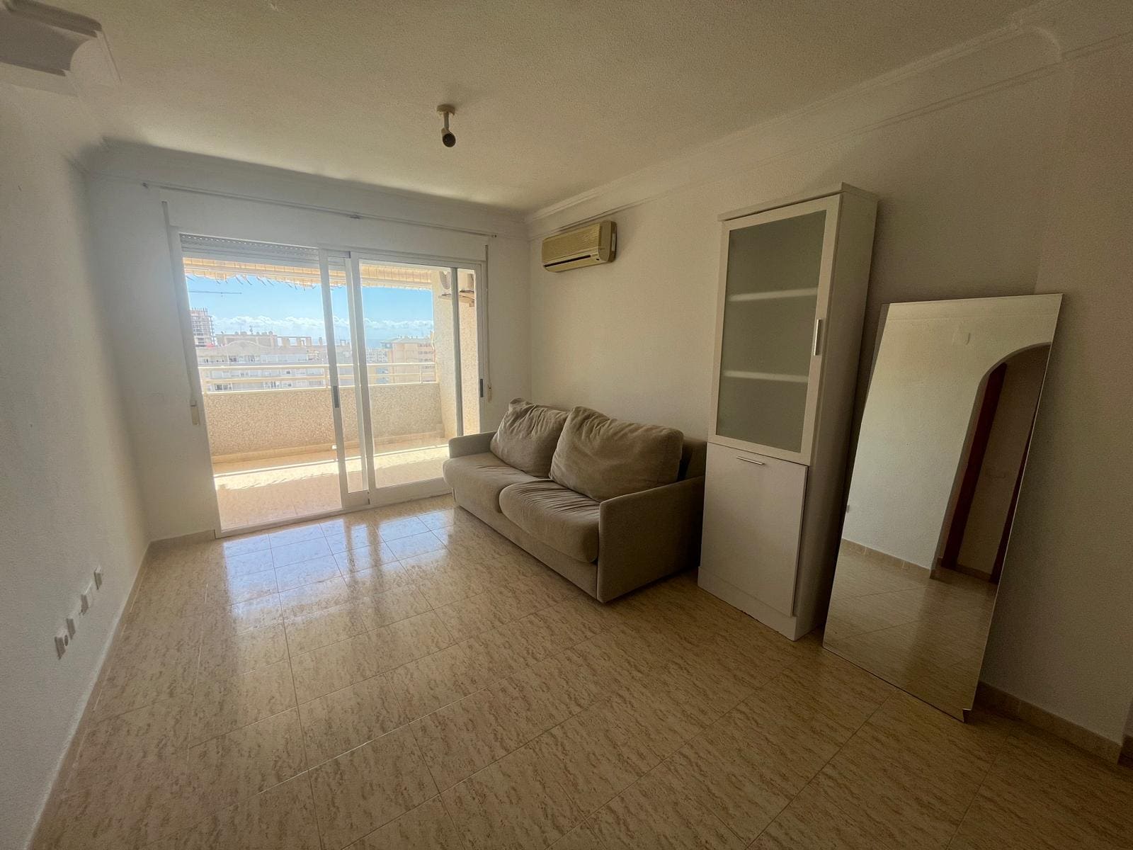 4-Bedroom-Apartment-in-Edificio05