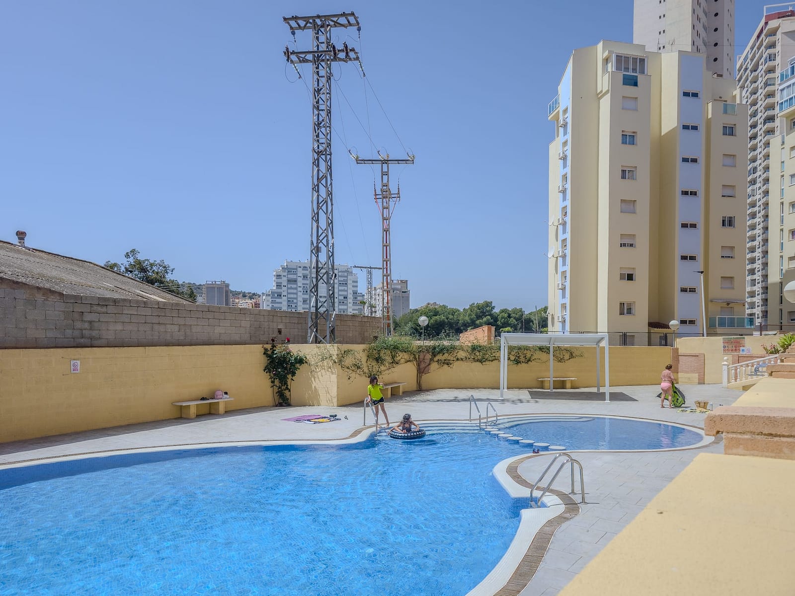 4-Bedroom-Apartment-in-Edificio14