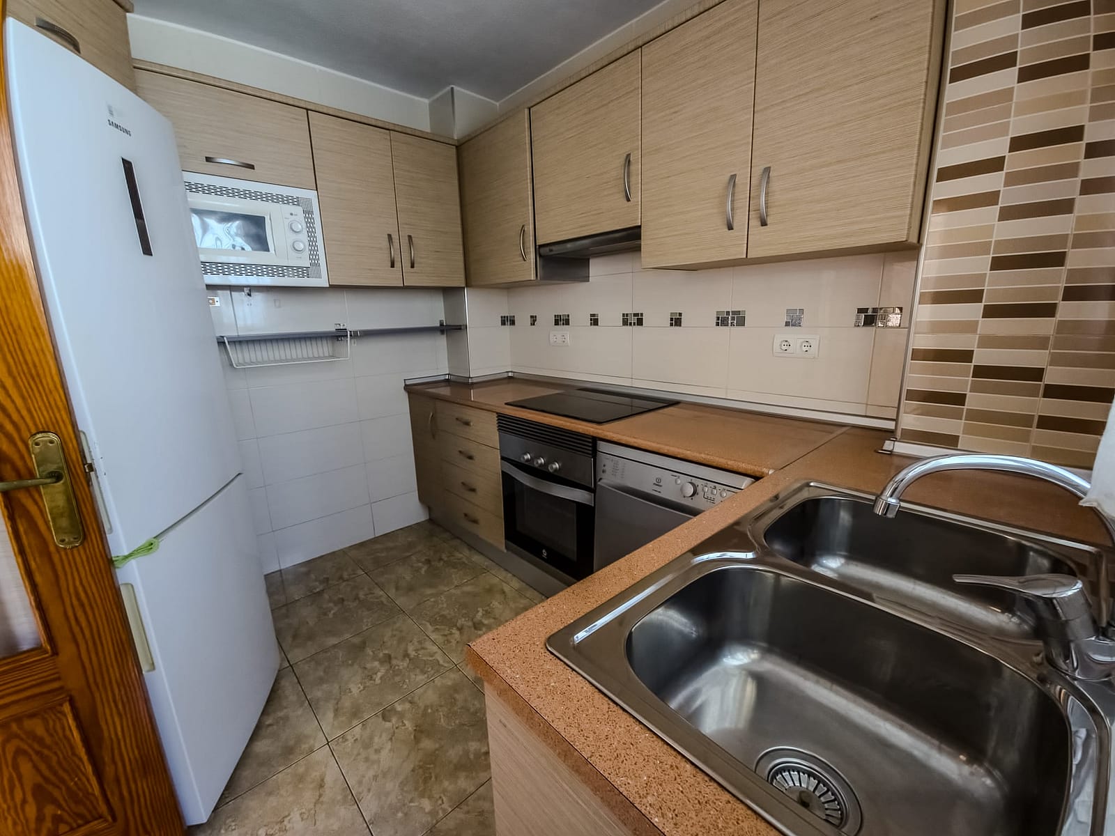 4-Bedroom-Apartment-in-Edificio28