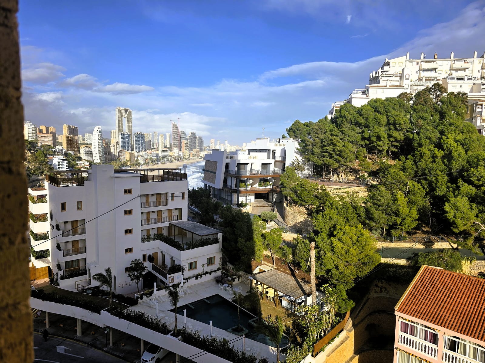 Апартаменты-рядом-с-пляжем-Поньенте-и-Ла-Кала-Бенидорм-12