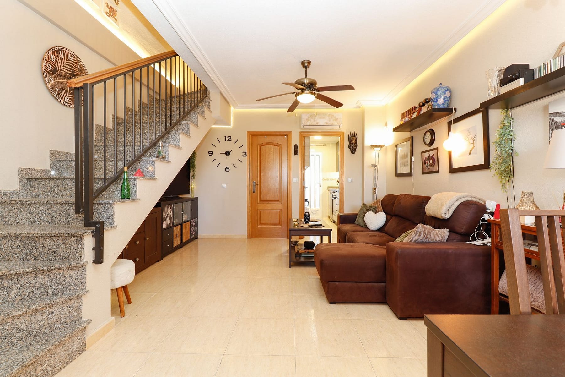 Brokla Realty (1) 3 Bedroom Duplex for Sale in Torrevieja