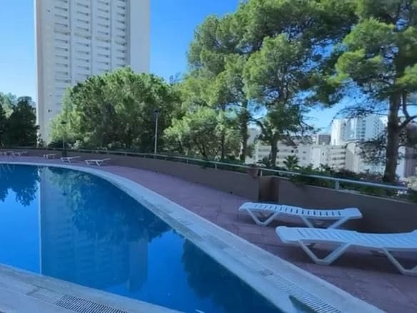 1 Bedroom Apartment with Sea View in Benidorm