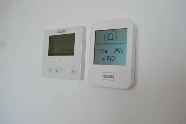 luxury-penthouse-for-rent-villajoyosa-sea-views-12 smart home