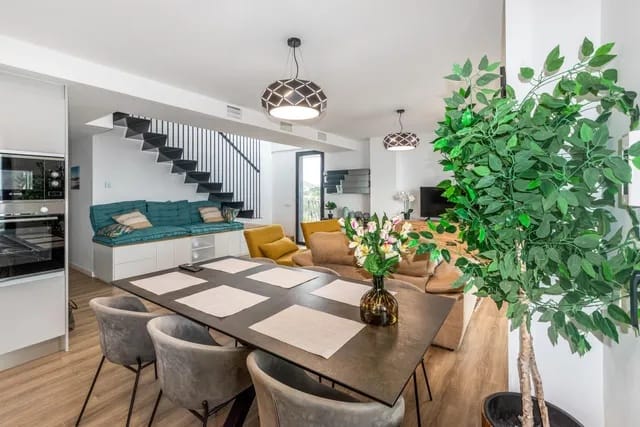 luxury-penthouse-for-rent-villajoyosa-sea-views-20 New Build vs Resale Spain 2026