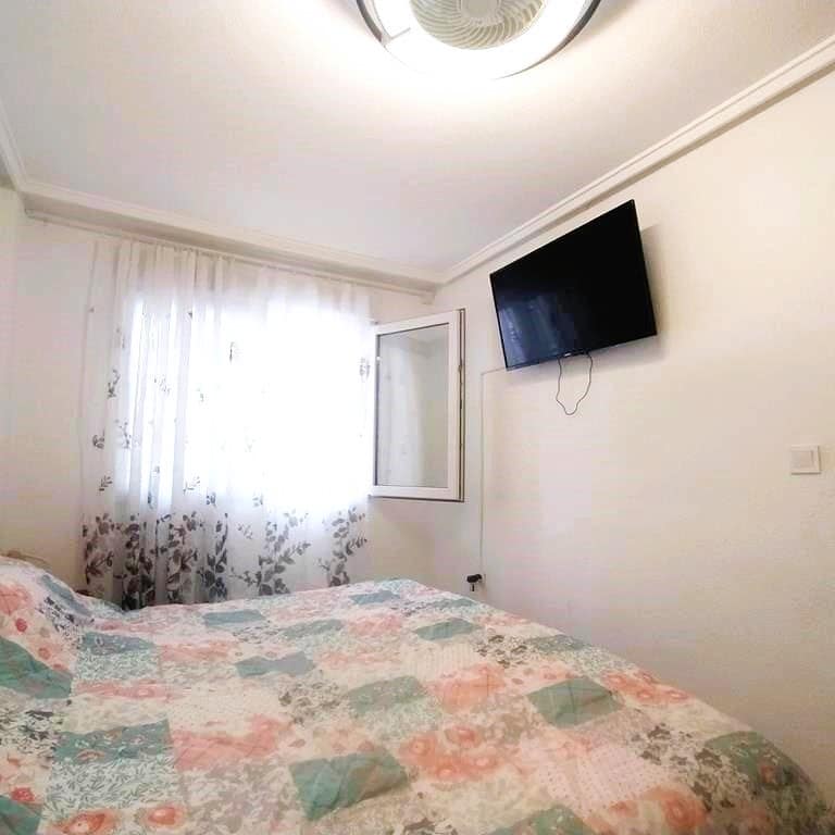 apartamento en venta en Torrevieja, Alicante, Costa Blanca-02