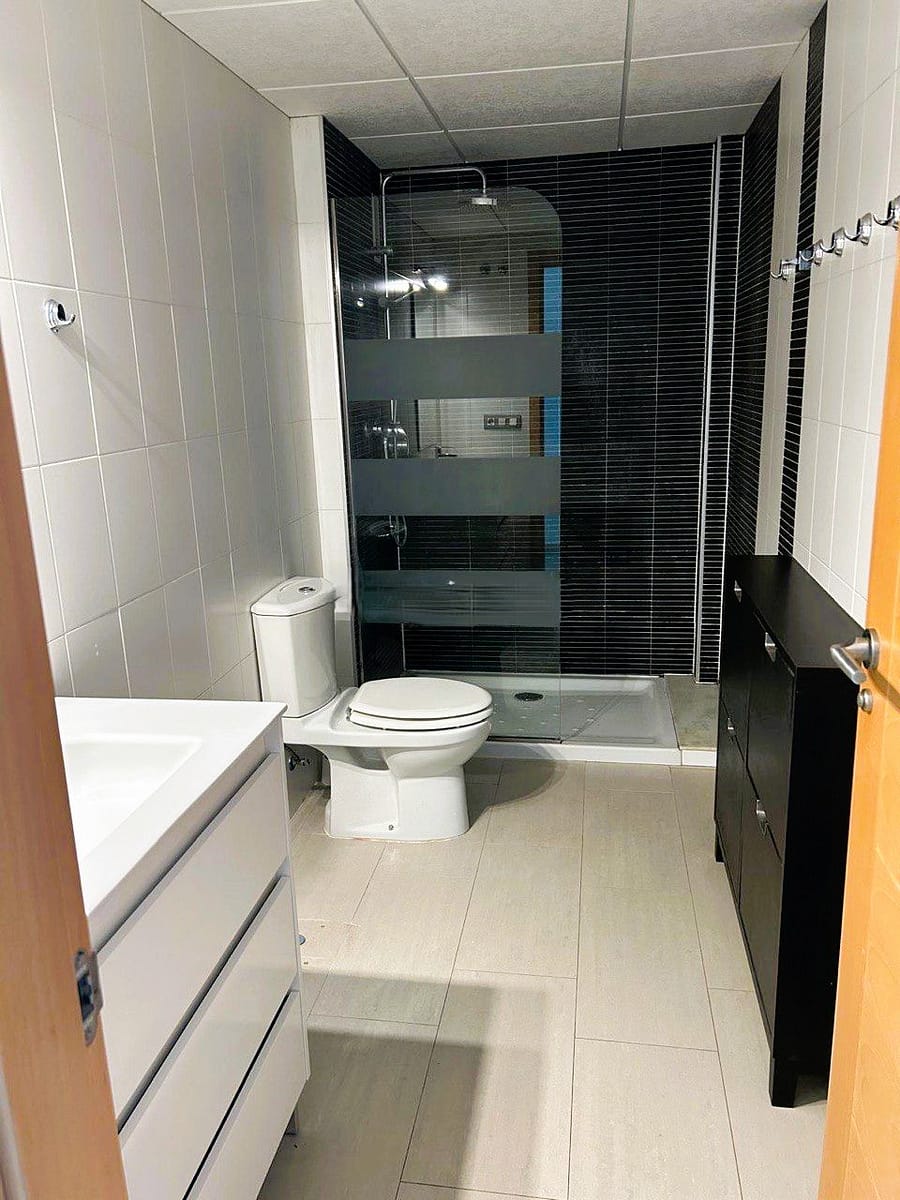 Strandappartement-te-Koop-in-El-Albir-08